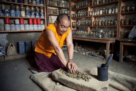 Tibetan Medicine & Healing Techniques