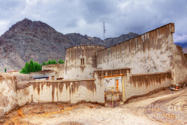 Zorawar Fort