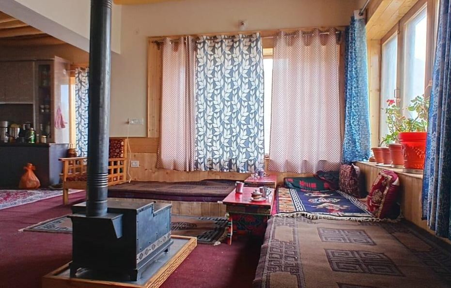 Jong Homestay
