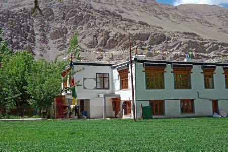 Laga homestay