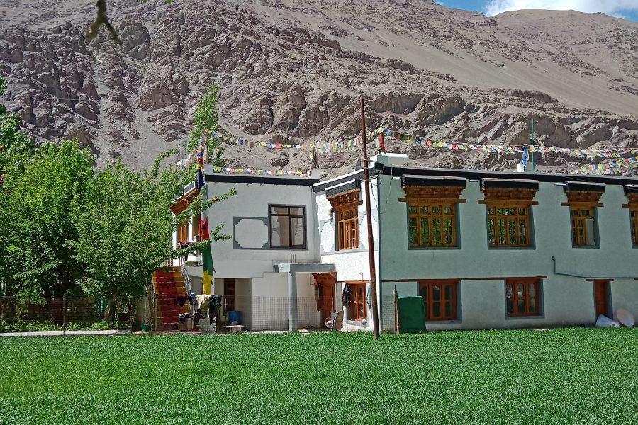 Laga homestay