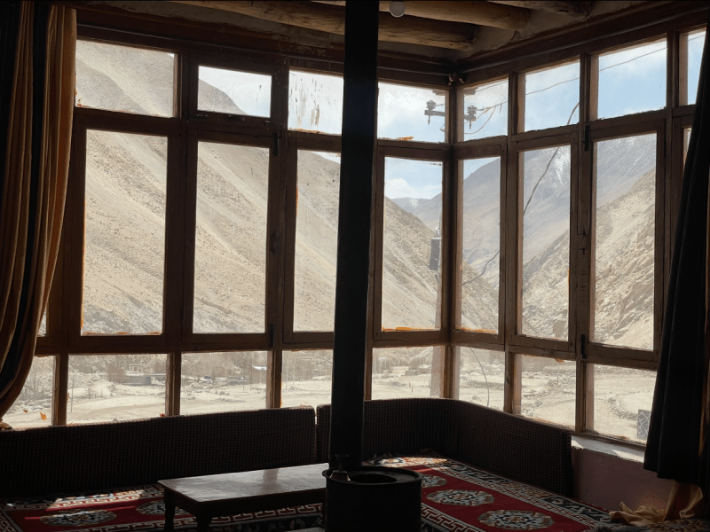 CHUTSA HOMSTAY – Duplex Room