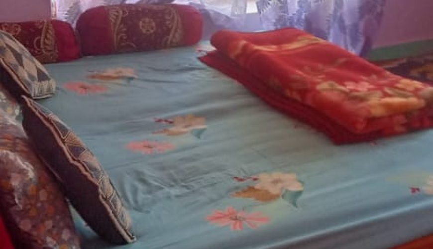 Thakskan Home Stay – Deluxe Room